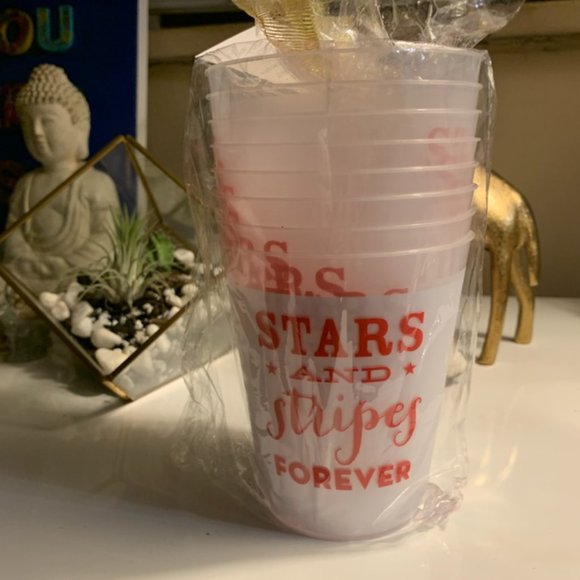 Stars and Stripes Cocktail Party Cups - Picture 1 of 4
